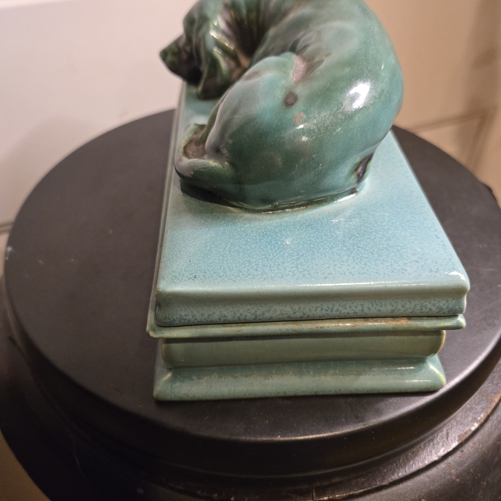 The Mosaic Tile Co Zanesville Ohio Green Hound Dog Box Ceramic Rare c1920 Antiqu - Picture 7 of 13